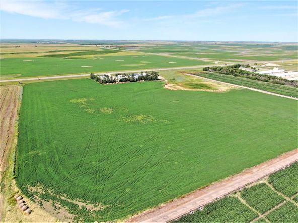 36275 US HWY 12, Ipswich, SD 57451